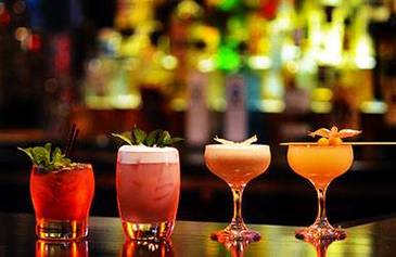 Cocktails and Clubbing Weekend